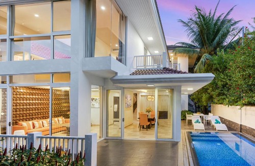 Ngu Hanh Son Villa | Beach Villas Danang by Soleil