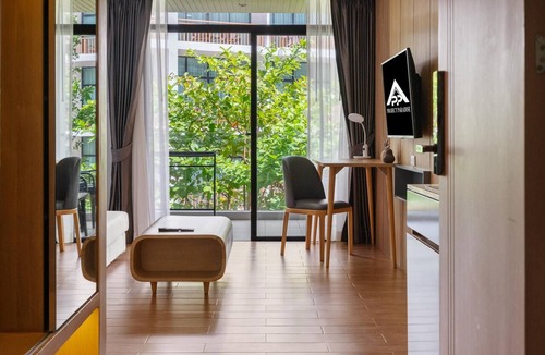 Sa Khu Condo | Beachside Studio at Sea Heaven Naiton Beach