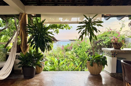 Santa Maria House | Beautiful 4-bedroom Ocean View Home, Prime Location in Playa Zicatela