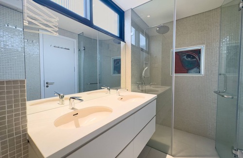 Quang An Apartment | Beautiful apartment near West Lake