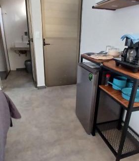 Centro Apartment | Begonia Suite, AA, kitchenette, private bathroom, located