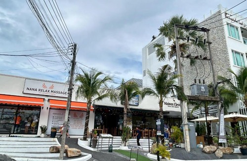 Cherngtalay Hotel | Benyada Lodge - Surin Beach