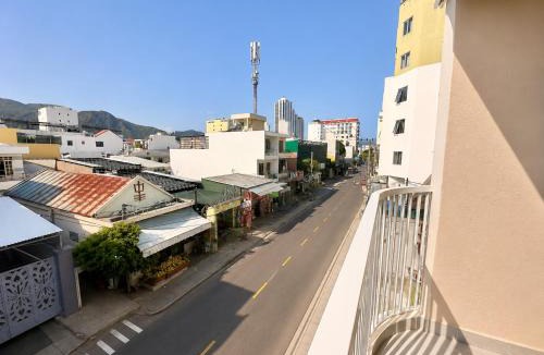 Vinh Hai Apartment | BHome Nha Trang Residences