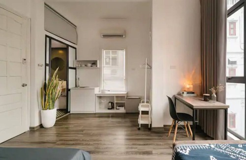 Ba Dinh House | BIG PROMO~Quiet & Central~Vidal: Stylish Studio