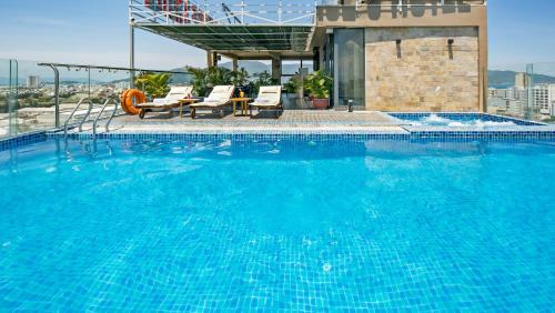 Son Tra Hotel | Bliss Luxury Hotel