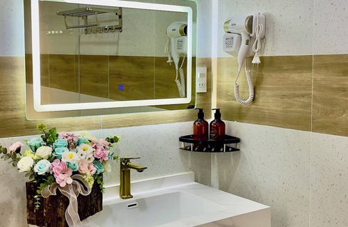 Chau Thanh Resort | Blue Diamond Homestay