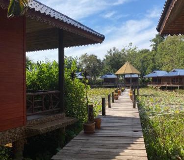 Ko Chang Bed & Breakfast | Blue Resort