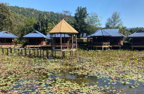 Ko Chang Bed & Breakfast | Blue Resort