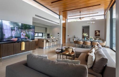 Bang Tao Villa | Botanica Foresta B10
