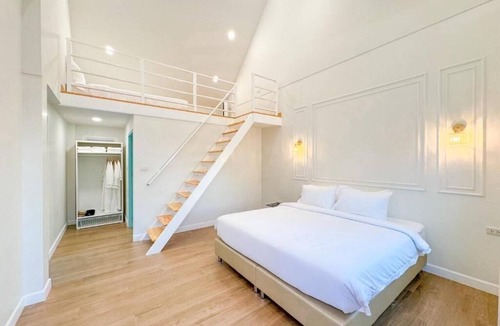 Sattahip Resort | British Hill Resort