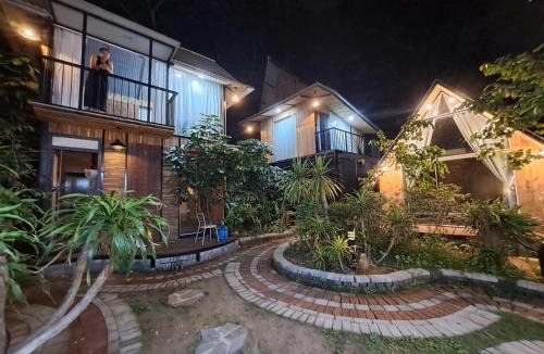 Ha Long Hotel | Bungalow HTC tuần châu