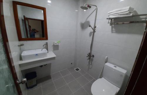 Korean Industrial Zone Hotel | Cát tường 2 hotel