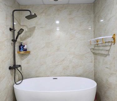 Tu Liem Apartment | Căn Hộ 3 Phòng Ngủ Siêu Sang Trọng Tại The Matrix One