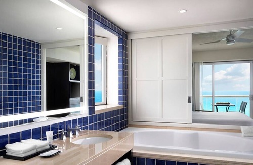 Zona Hotelera Resort | Cancun Ocean View Resort Stay with Pools, Beach & Spacious 1BR Villa