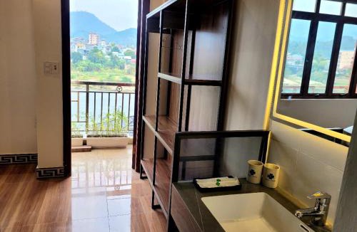 Cao Bang Hotel | Cao Bang Clover House - Hotel & Motorbike Rentals