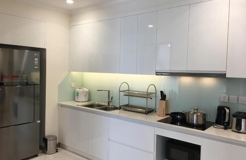 Hang Xanh Apartment | Capitalland's Service Apartment Landmark 4 Vinhomes