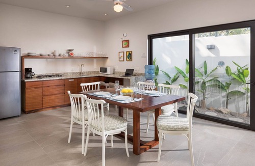San Francisco House | Casa Arena: 2BDR 2.5 BATH House with Private Pool, Terrace & Partial Ocean View