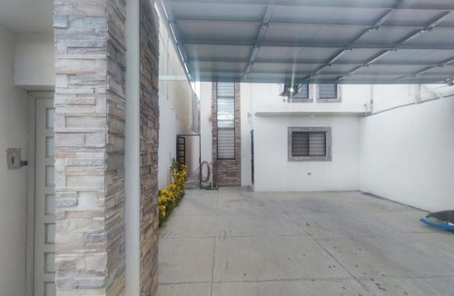 Hidalgo del Parral House | Casa comoda