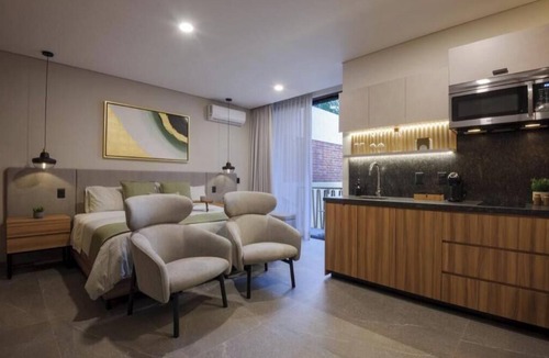 Zapopan Apartment | Casa Makech: Premium · ★ Private Balcony - Suite 10
