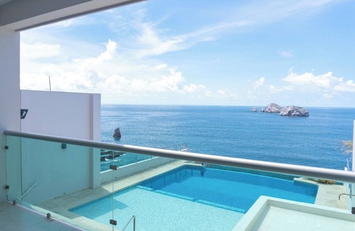 Downtown Mazatlan House | Casa Vigía: Luxury Private Pool and Ocean View