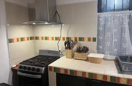 Campeche House | Casita de Teja. Marvelous house, 2 bedrooms with AC in Bosques de Campeche.