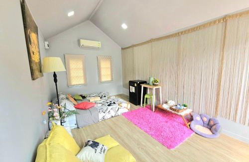 Phaya Yen Other | Cat A Camp - Khao Yai