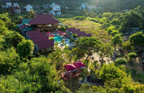 Tran Chau Cabin | Cat Ba Serena Homestay And Swimming Pool