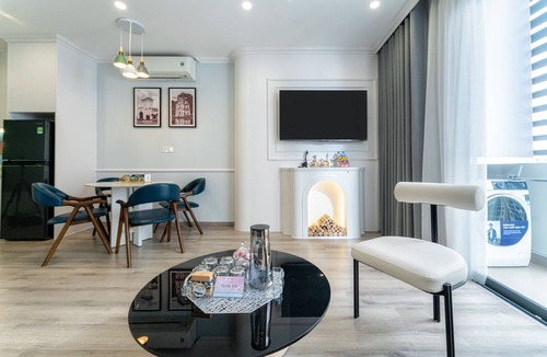 Tran Phu Beach Apartment | Center-Beachfront Breeze Apt–2BR-3 beds- Fast WiFi