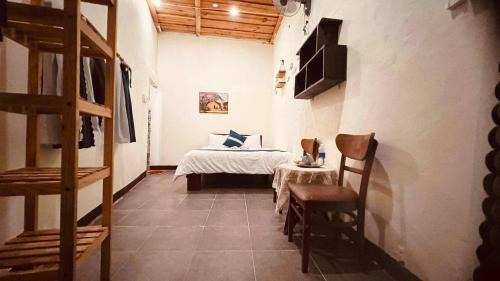 Tam Ky Bed & Breakfast | Chang Villa& Restaurant