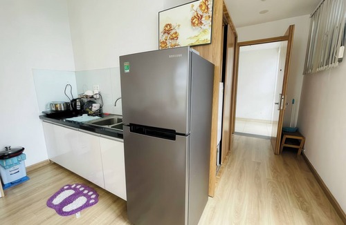 District 10 Condo | Charmington La Pointe - Central Suites D
