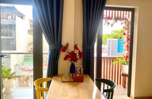 Phuong 8 Apartment | Chill Home 1