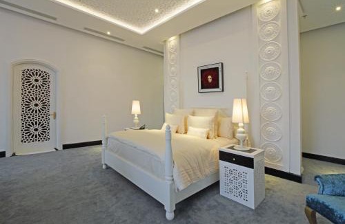 Phu My Hung Hotel | Chloe Gallery