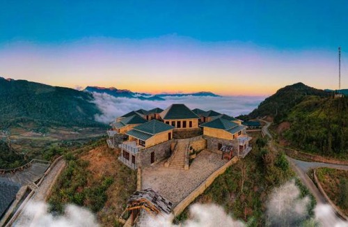 Bat Xat Hotel | Cloud Paradise Resort