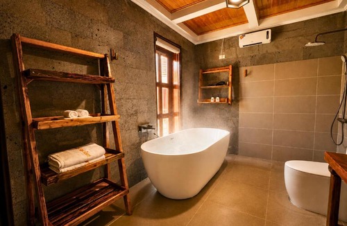 Bat Xat Hotel | Cloud Paradise Resort
