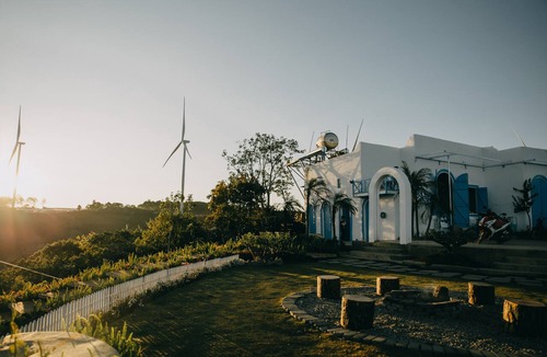 Da Lat RV Rental | Cloud9 & Cloud View Glamping