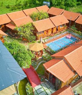 Co To Ski Chalet | Co To Victory Homestay
