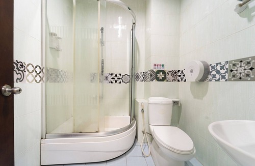 Phu My Hung Hotel | Collection O Cozy 5 Hotel - Near SECC