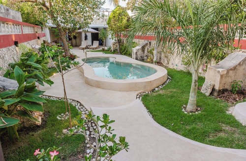 Zona Centro House | Comfortable 3-bedroom house with AC, WiFi and pool in Campeche's historic center