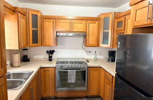 Juarez Municipality House | Comfortable and equipped house close to the consulate, 12 minutes away and international bridge.