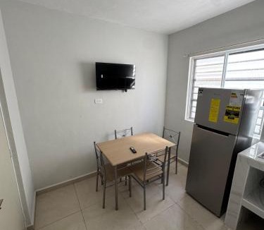 Salinas Victoria Apartment | Comfortable apartment with parking, AC and Wi-Fi in Salinas