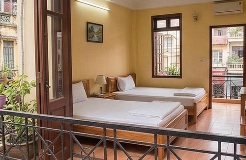 Thai Binh Hotel | Con Vanh Hotel