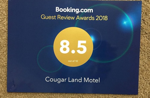Pullman Hotel | Cougar Land Motel