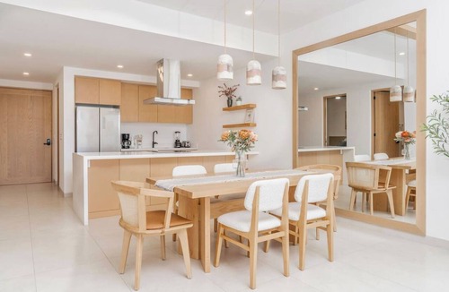 Centro Apartment | Coyote Tower 201 | Luxury Condo Walk to Marina