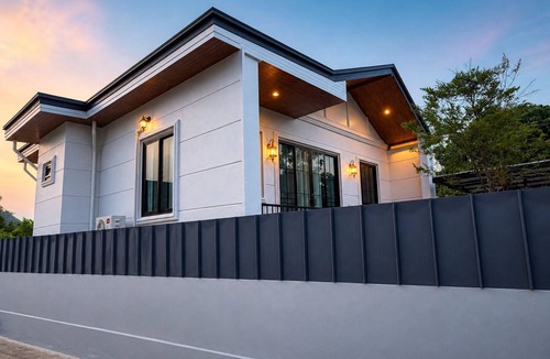 Hang Dong House | Cozy 3-bedroom house in tranquil Hangdong with AC