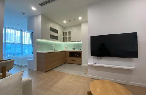 Dong Da Apartment | Cozy 90 Complex, Lang street