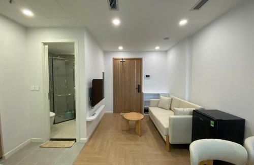 Dong Da Apartment | Cozy 90 Complex, Lang street