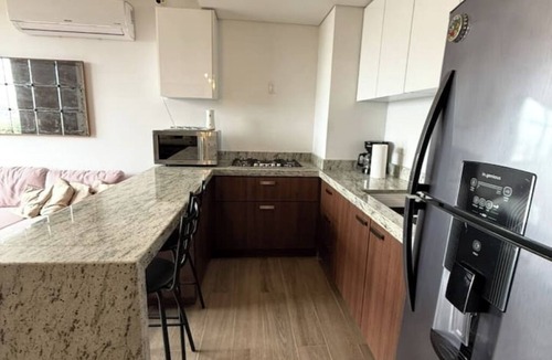 Torreon Apartment | Cozy and modern apartment in Torre Empiria for 3 guests