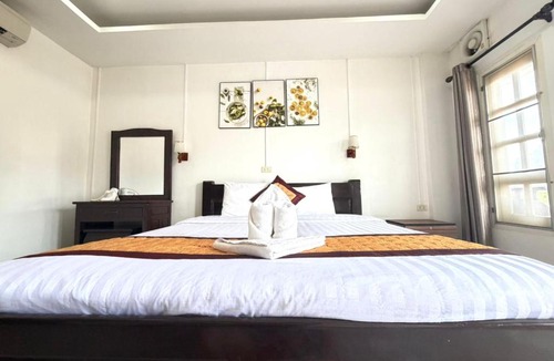 Vang Vieng Bed & Breakfast | Cozy Corner Hotel