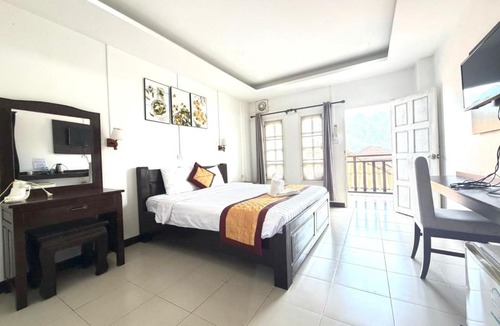 Vang Vieng Bed & Breakfast | Cozy Corner Hotel