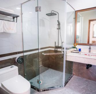 Bai Chay Hotel | Crysstall Halong Boutique Hotel